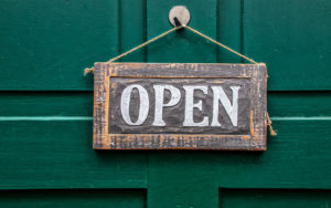 LINE公式アカウント応答時間の設定方法！営業時間外や曜日別で応答メッセージを自動で返信する方法