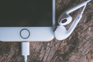 iTunesからiPhoneに同期しないで曲を追加する方法!